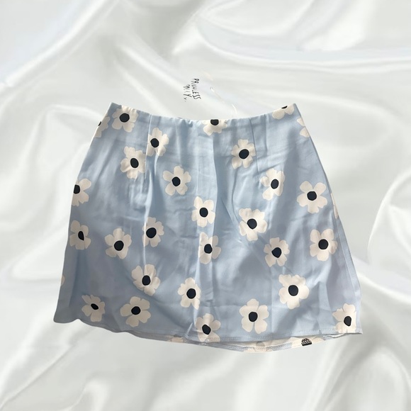 Princess Polly Shelly Mini Skirt Blue size US 2 - Picture 1 of 1
